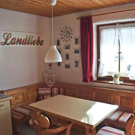 Zur Schmiede Hotel 3*